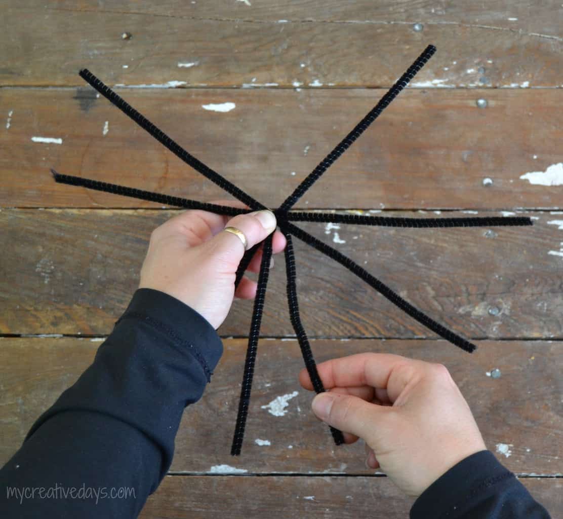 How To Make A Spider Using Four Pipe Cleaners mycreativedays
