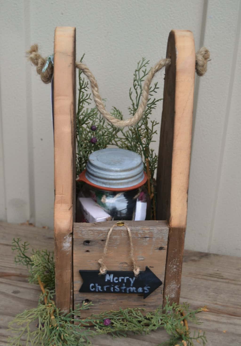 Coffee Lovers Gift in a Mason Jar - Town & Country Living