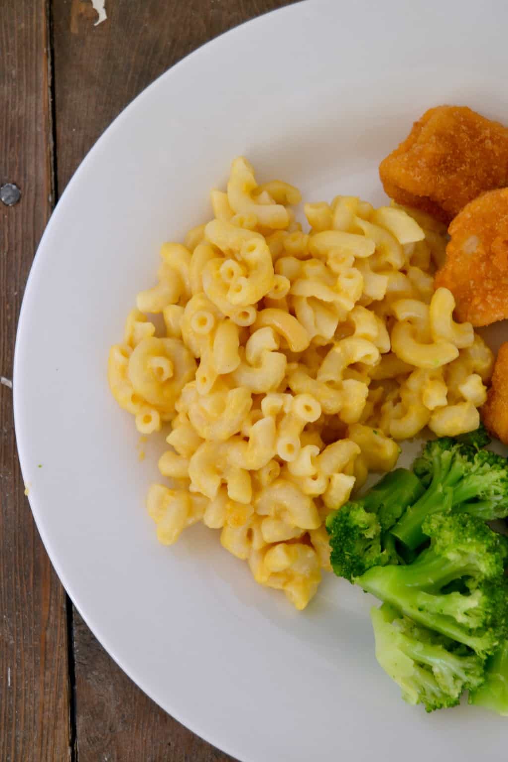 ad Making Dinner Time Fun with Tyson® Chicken Nuggets & Crock Pot Mac