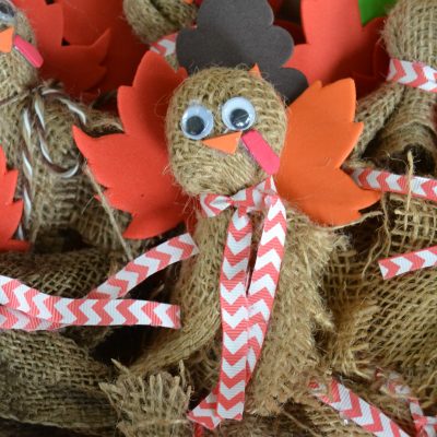 Thanksgiving Craft: Turkey Pops