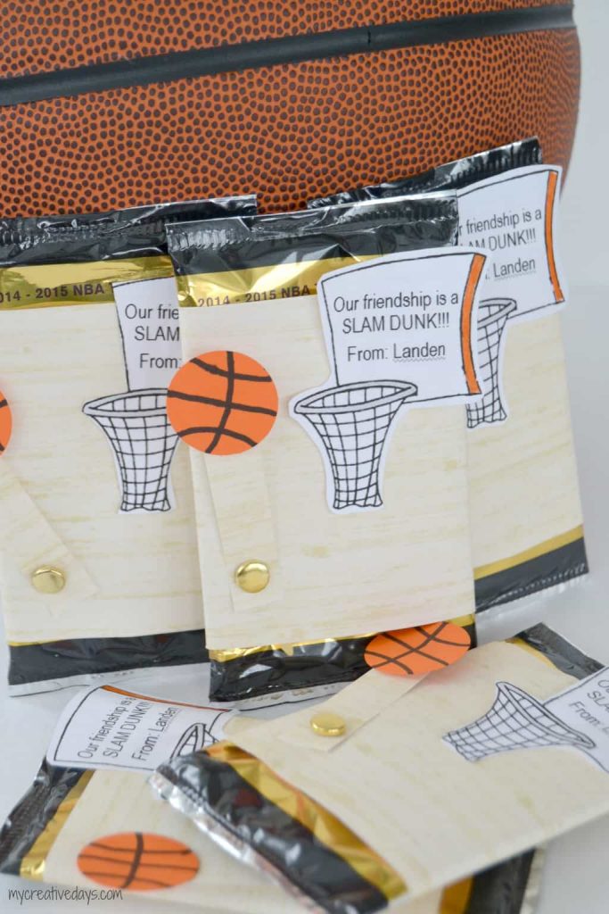 Do you have a basketball fan in your home and looking for a valentine idea that would fit that theme? These Basketball Valentines are easy to make and the kids will think they are a slam dunk!