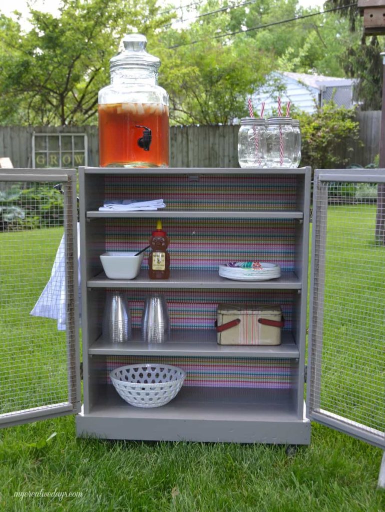 Want to turn your IKEA dresser into something fun? This IKEA HACK is all about turning an IKEA dresser into a DIY beverage station!