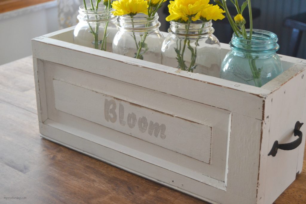 Do you love Mason jars and want to display them more? Try this DIY Mason jar caddy that will hold your favorite jars and add a fun decor piece to your space.