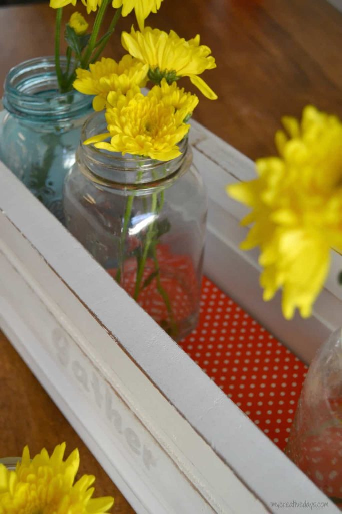 Do you love Mason jars and want to display them more? Try this DIY Mason jar caddy that will hold your favorite jars and add a fun decor piece to your space.