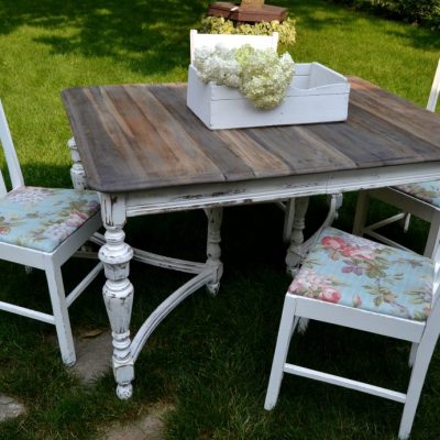 Farmhouse Table And Chairs From Curbside Find