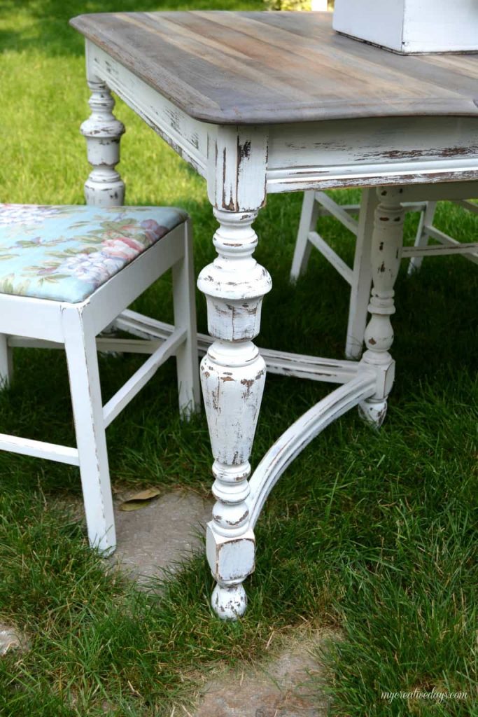 Are you looking for a farmhouse table and chairs? This set was made possible from a little elbow grease on a curbside find!