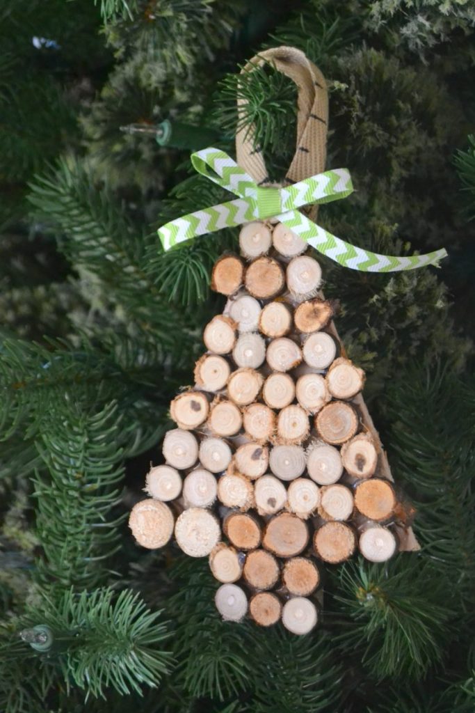 If you are looking for wooden Christmas ornaments, click over to find out how easy these wooden trees were to make!