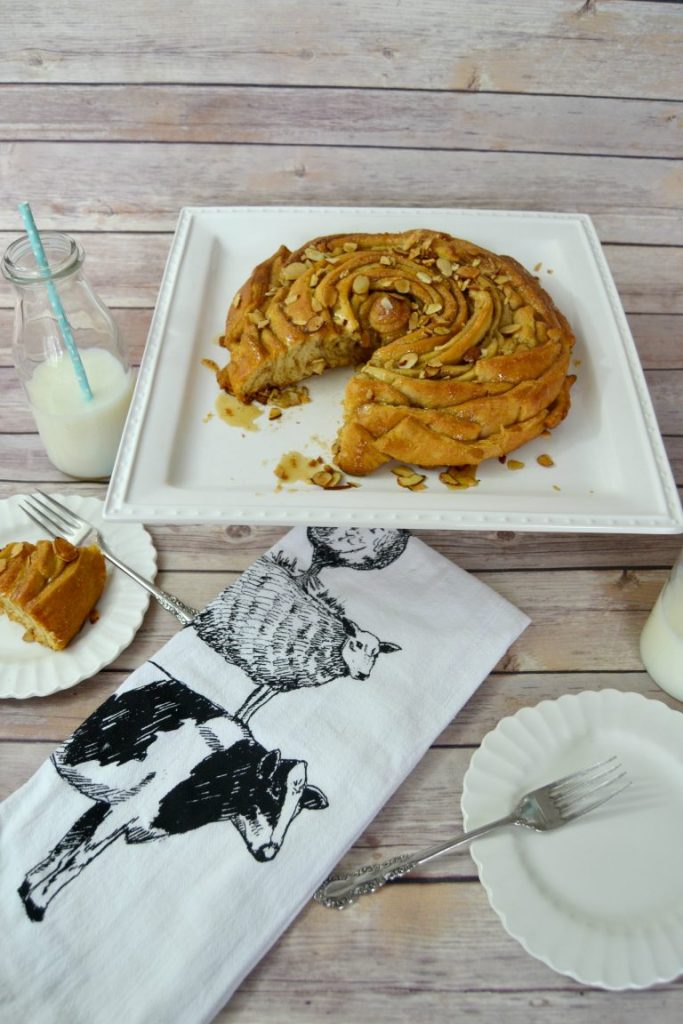 This Easy Almond Sticky Bun Recipe is a delicious new take on the traditional sticky bun recipe. Click over to get your family's new favorite breakfast and brunch recipe. 