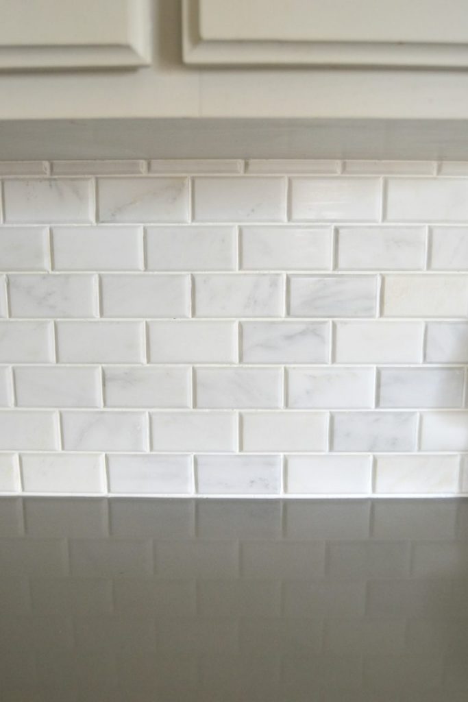 If you have been thinking about adding Carrara Marble Tile to your home, click over and see the easy way to install Carrara Marble Tile on your own. 