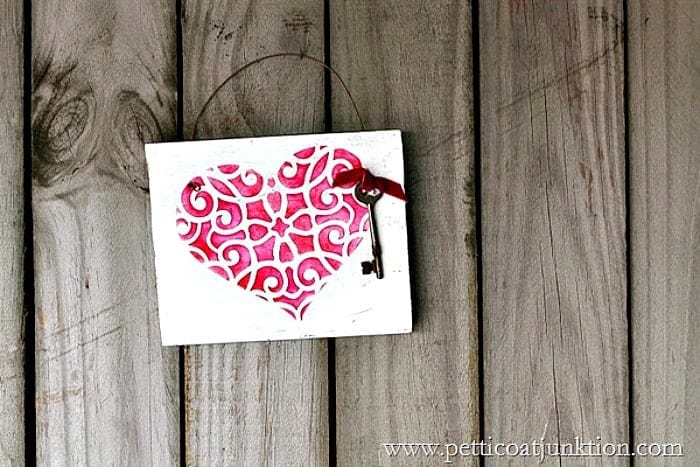 If you are looking for easy ways to decorate for Valentine's Day, click over and find 12 Valentines Day Decor projects that you can make yourself in one afternoon!