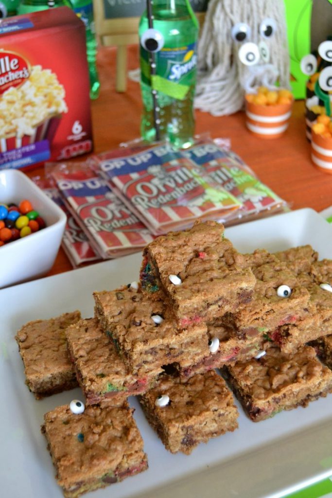 Are you hosting a monster party for the kids? Click over to get this easy monster party plan to have the entire shin-dig done for you!