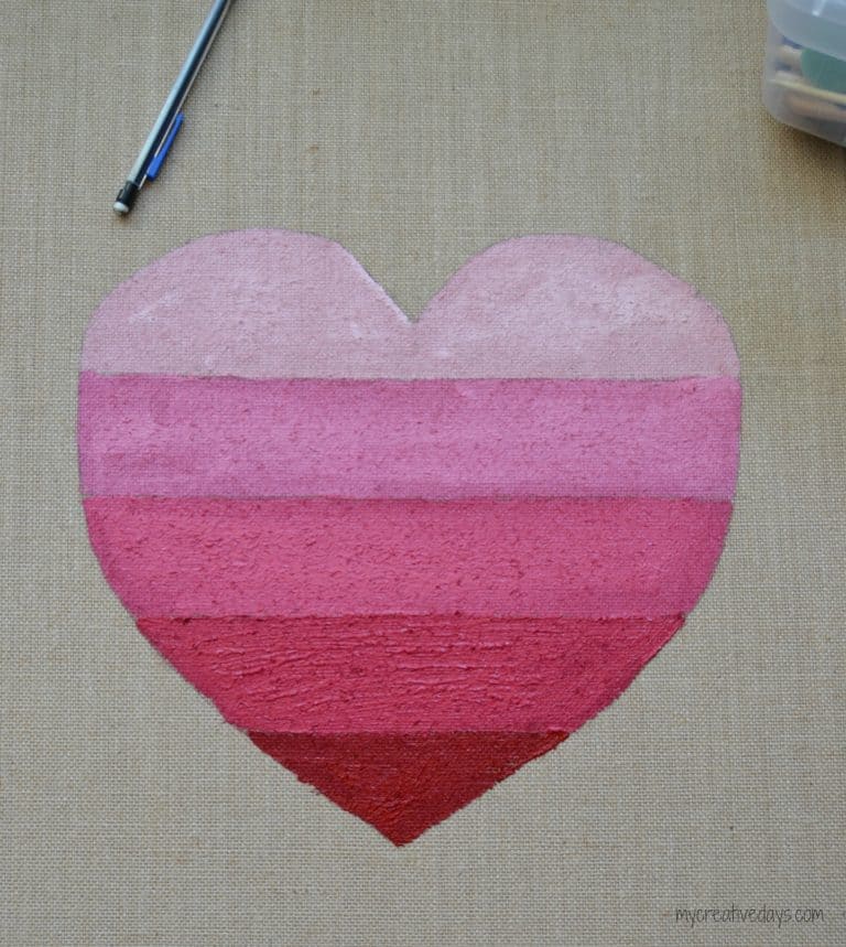 If you like the look of ombre, click over to see how easy it was to put together this cute pink ombre heart on burlap.