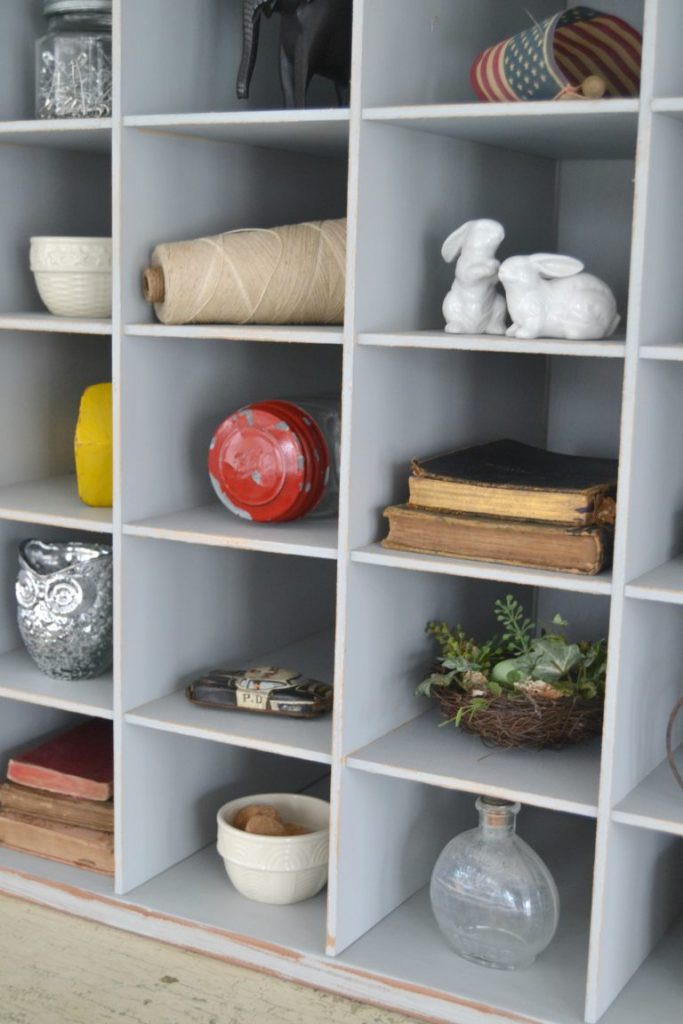 If you love the look of cubbies but don't want to spend a lot of money to have them in your home, DIY them! Click over to see how easy it is to turn a shoe organizer into cubby shelves!