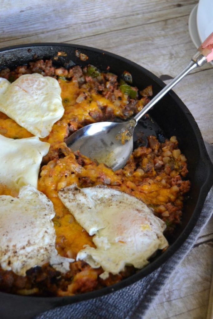 If you are looking for a new breakfast recipe that you can put together in no time and your family will love, then click over and get this Southwest Breakfast Hash recipe ASAP!