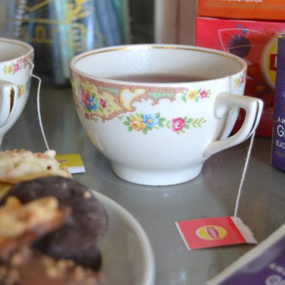 How To Set Up An Easy Tea Bar