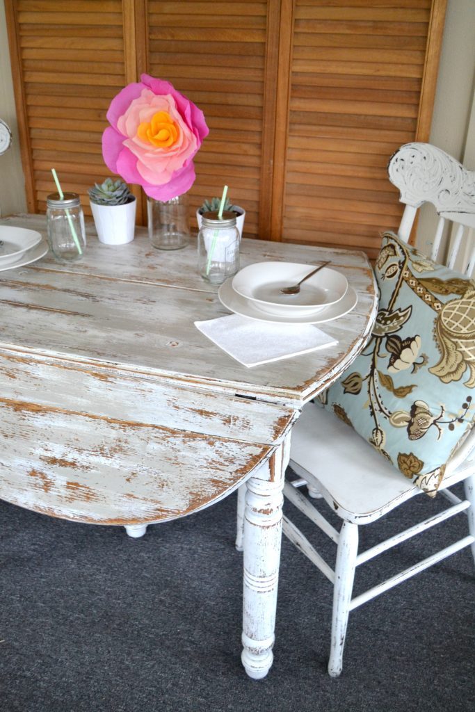 If you love the look of chippy painted furniture and would like a chippy painted table, click over to see how easy it is to do yourself to save yourself a lot of money.