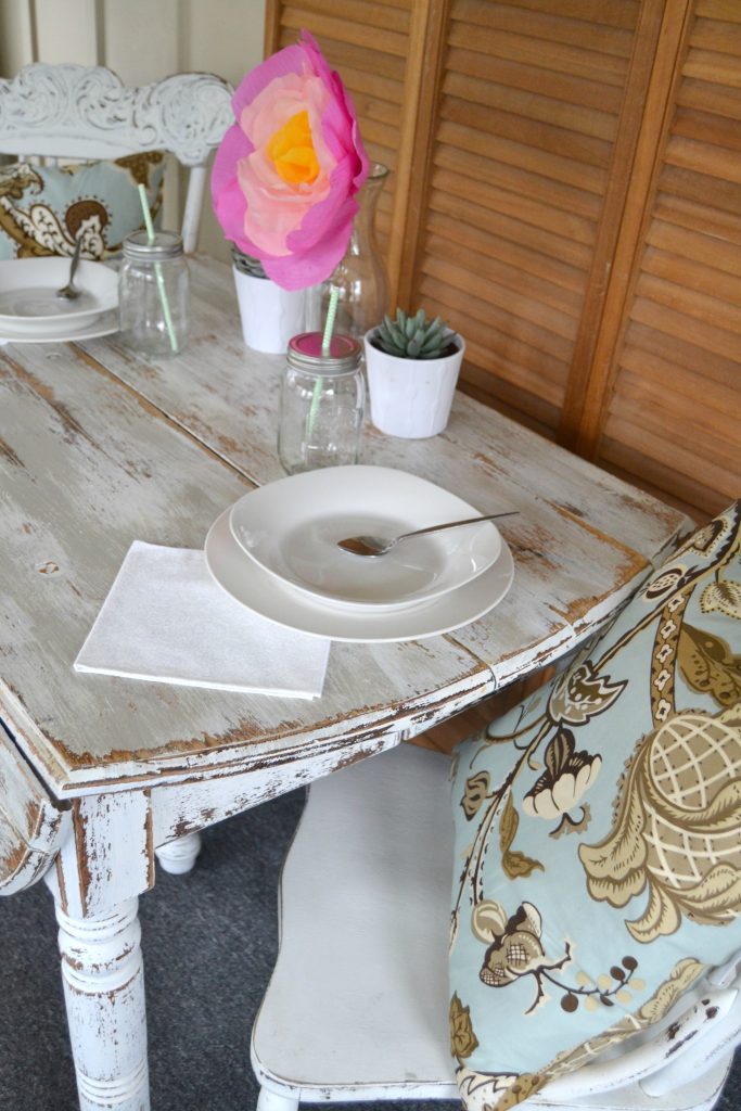 If you love the look of chippy painted furniture and would like a chippy painted table, click over to see how easy it is to do yourself to save yourself a lot of money.