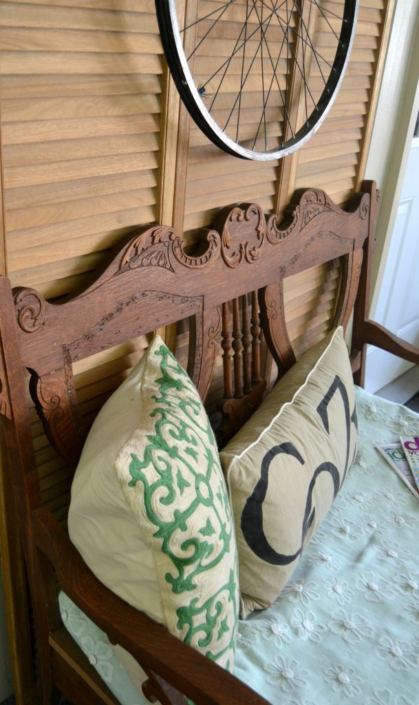 Seeing the potential is cast away pieces of furniture is hard sometimes, but if you look past the rough exterior, there usually is a gem underneath. Click over to see how I made over this sad-looking settee with barn wood!