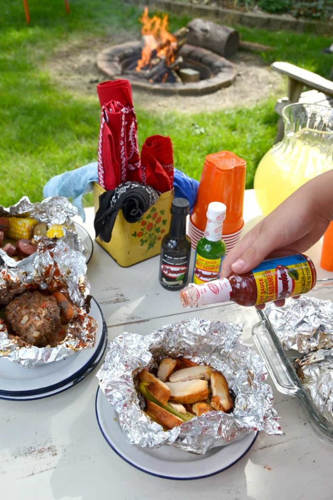 If you are going camping or just want some new recipes to cook on your backyard grill, click over to get these 5 easy hobo dinner meals that will feed a crowd or just your family. 