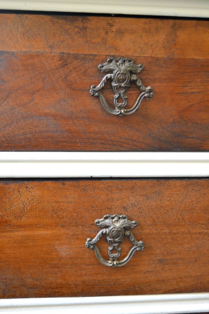 Are you looking for a side table to add to your space? Click over and see how to make over an old side table into a beautiful piece for your home. 