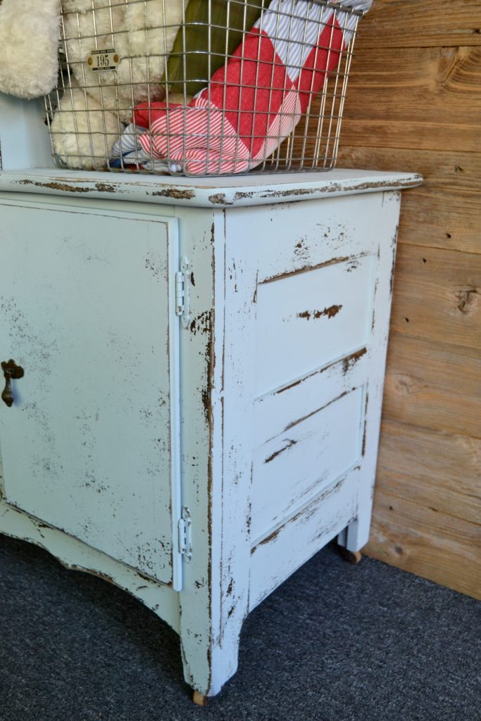 If you are decorating a nursery soon, click over to see how easy it is to DIY a nursery dresser to get the look you want and not spend a ton of money to get it. 