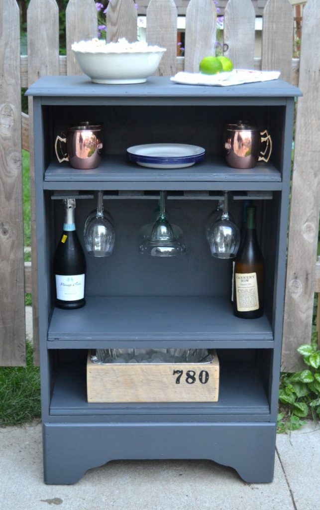 If you are looking for an easy way to have a home bar in your space, click over to see how to build a bar out of an old dresser!