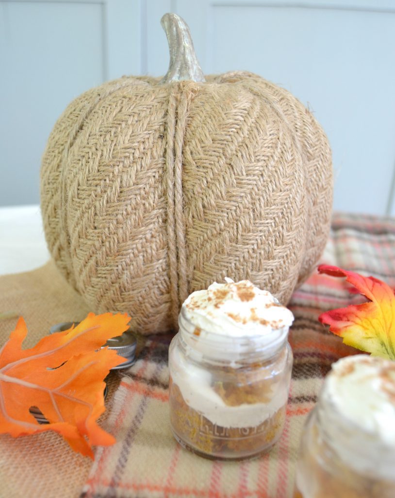 If you are looking for a mini cheesecake recipe, click over to get this easy pumpkin trifle mini cheesecake recipe. 