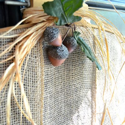 Fall Wreaths: DIY Burlap Pumpkin Wreath