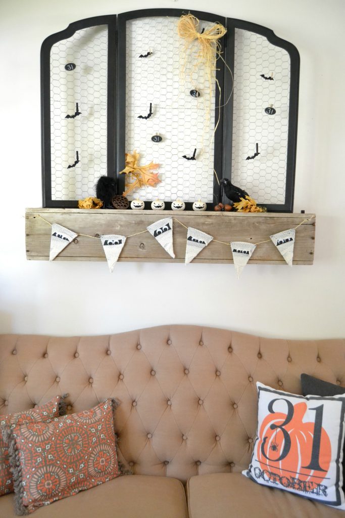 If you are looking for the cutest Halloween banner, you have found it! Click over to see how easy it is to create the cutest mummy Halloween banner to make your Halloween spooktacular!