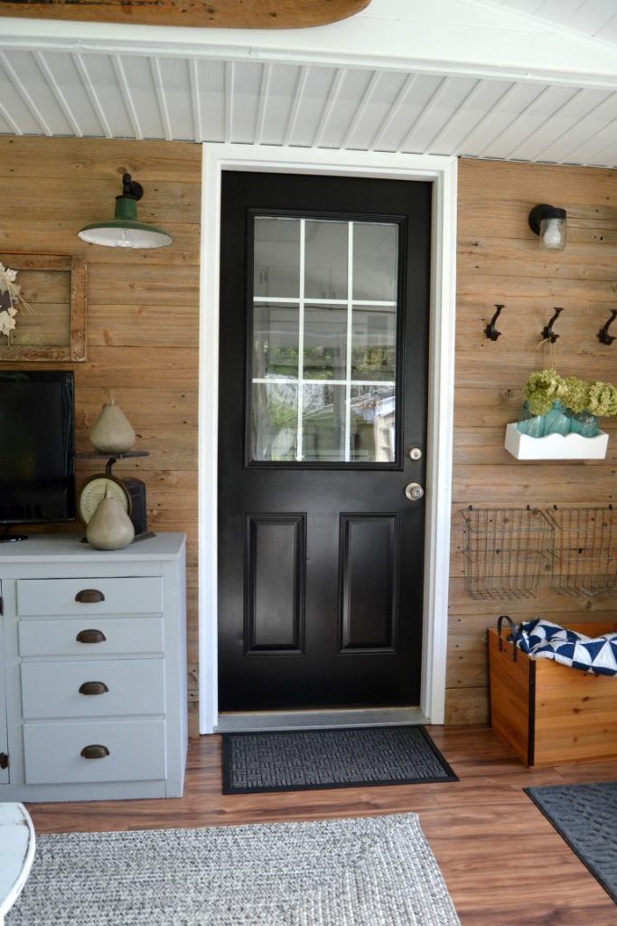 If you like the look of rustic, reclaimed wood, click over to see how we created this Reclaimed Wood Wall in our back porch makeover for FREE! 