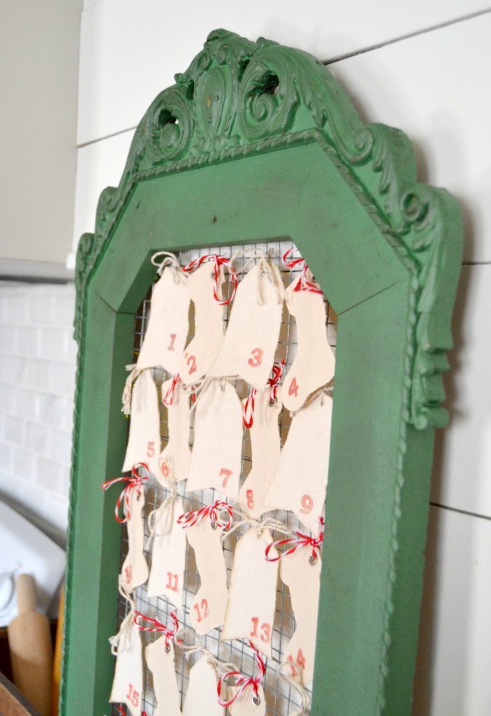 If you like to have an Advent Calendar every year, click over to see how easy it is so create your own fabric Advent Calendar from an old frame and a few supplies. 