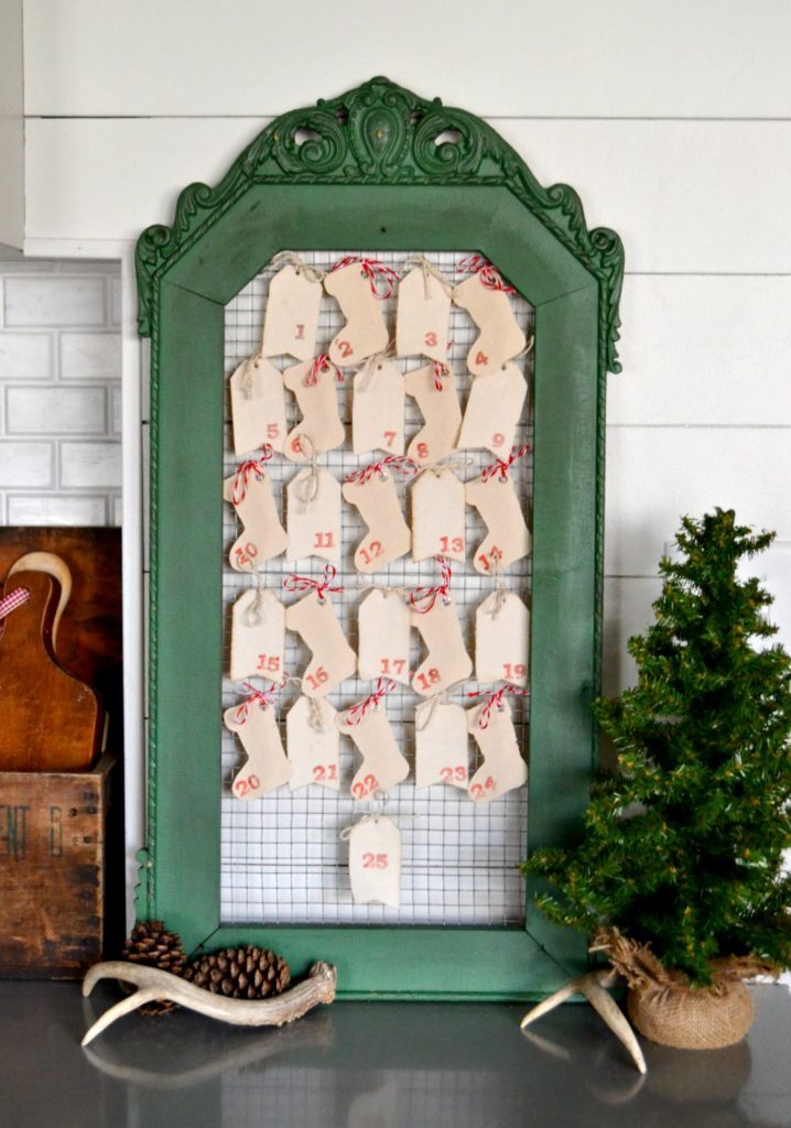 If you like to have an Advent Calendar every year, click over to see how easy it is so create your own fabric Advent Calendar from an old frame and a few supplies. 