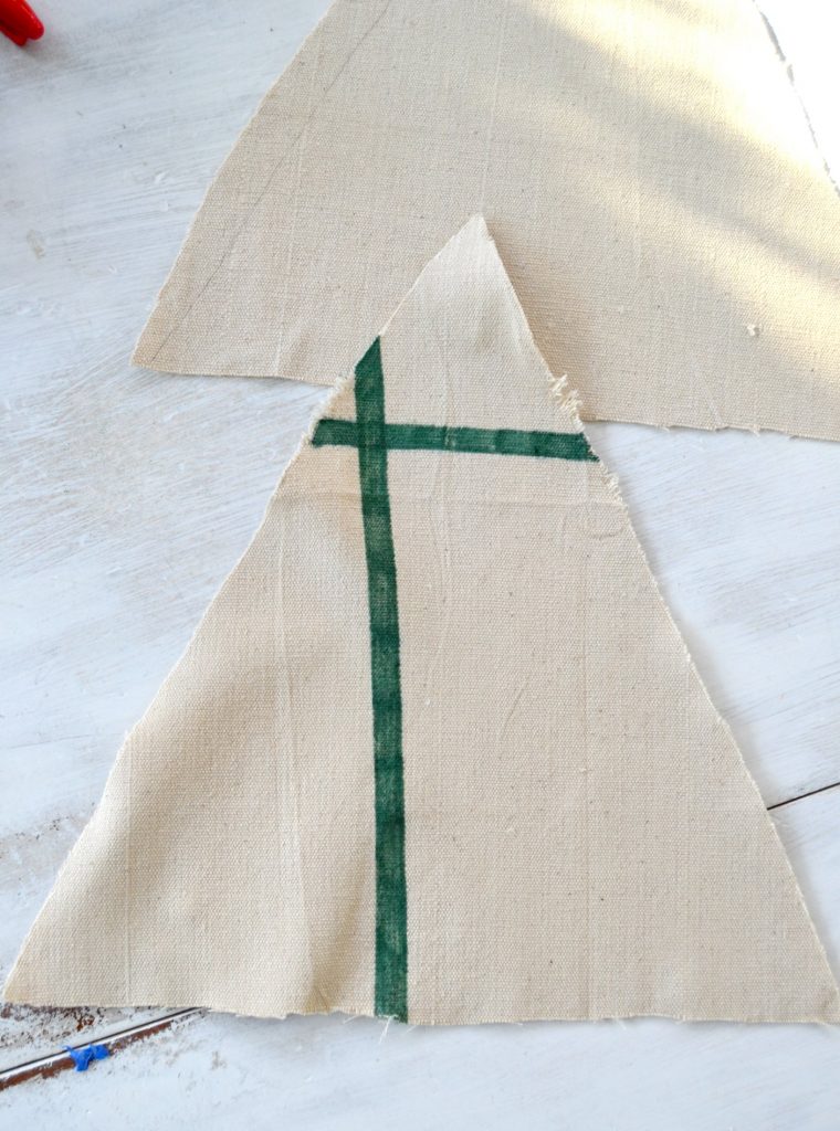 DIY Farmhouse Christmas Decor Made From A Dropcloth