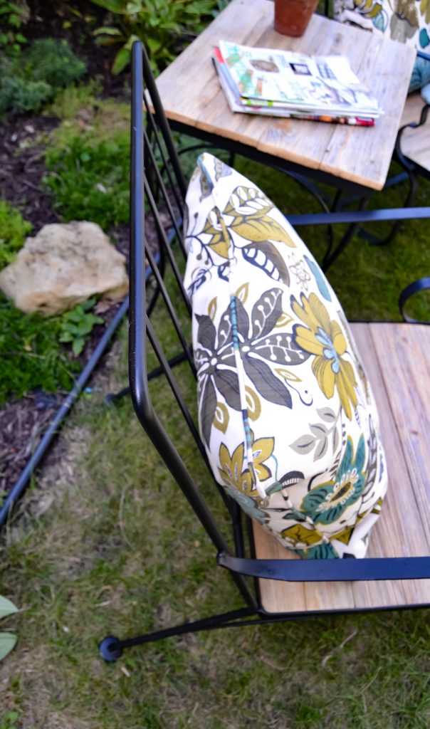 DIY Outdoor Furniture Makeover 