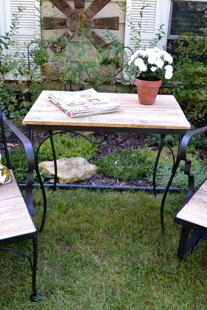 DIY Outdoor Furniture Makeover 