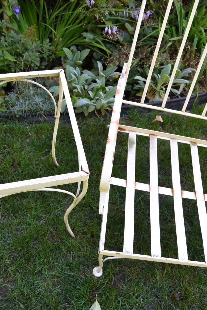 DIY Outdoor Furniture Makeover 