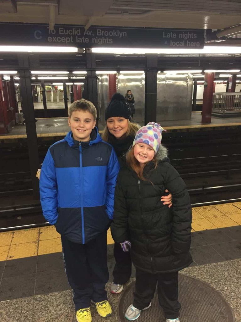 New York City Family Vacation - Heading to New York City with the family? These 10 Tips For A New York City Family Vacation will have you exploring the city efficiently and easily. 