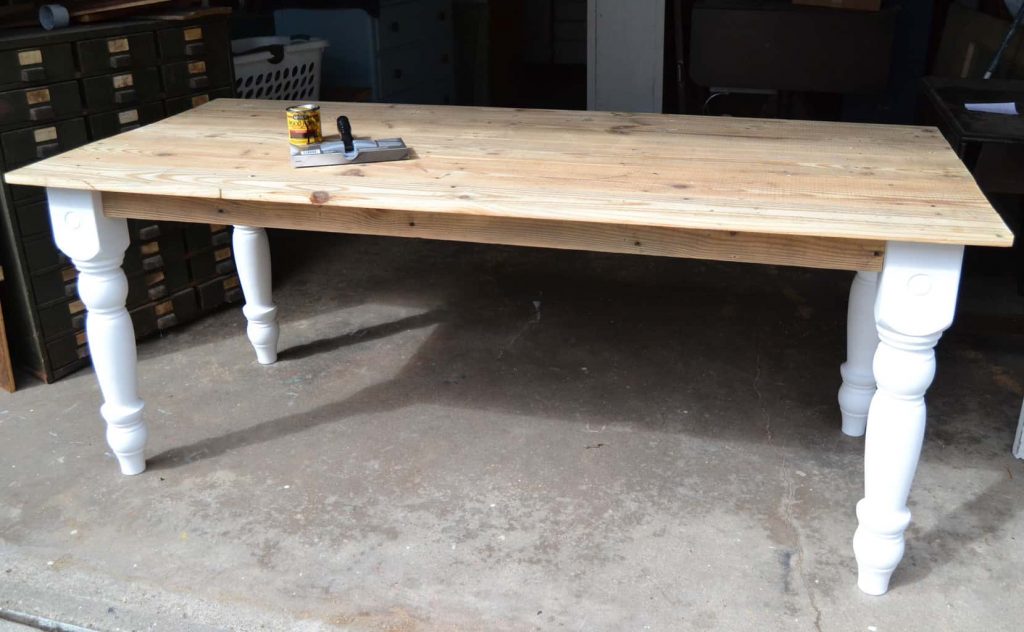 DIY Farmhouse Table - Want a farmhouse table? Make your own! Check out how to refinish one easily from My Creative Days.