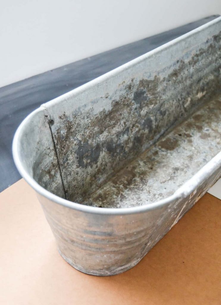 If you are looking for a galvanized tub planter, click over and see how easy it is to create a painted galvanized planter for all your planting needs. 