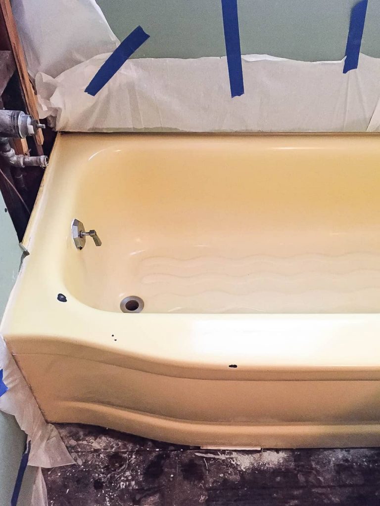 How to Paint a Bathtub