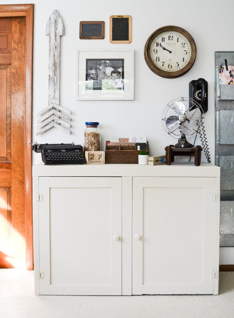 Curbside Cabinet Makeover - This Curbside Cabinet Makeover wasn't planned, but after I painted it, I just had to keep it in my office.