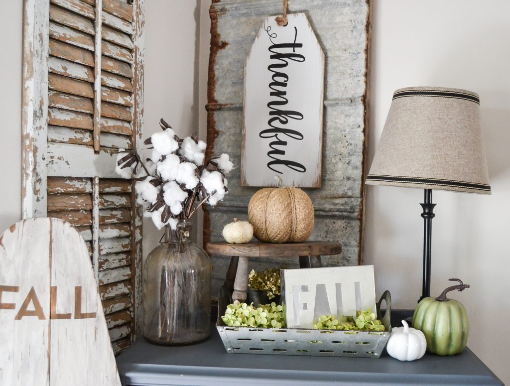 Neutral Fall Home Tour With Kirklands - Looking for easy ways to add the fall season to your home? Check out this fall home tour from My Creative Days. 
