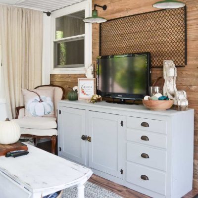 Fall Porch Decor: Mixing Fall & Football