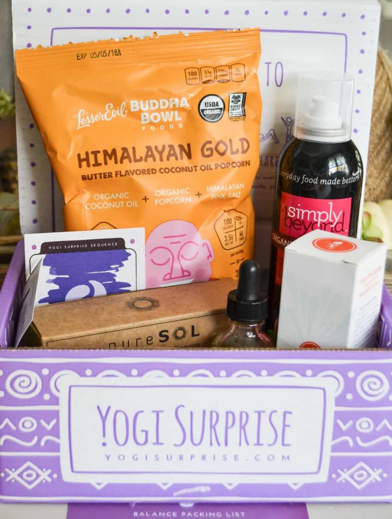 Subscription Box Gift Ideas - Looking for that one gift that you can get everyone on your list? These subscription box gift ideas will have you entire list covered!