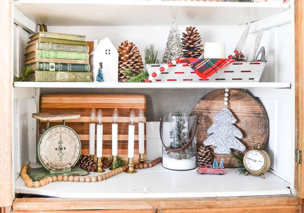 How To Get Your Christmas Home Decor Ready For The Holidays