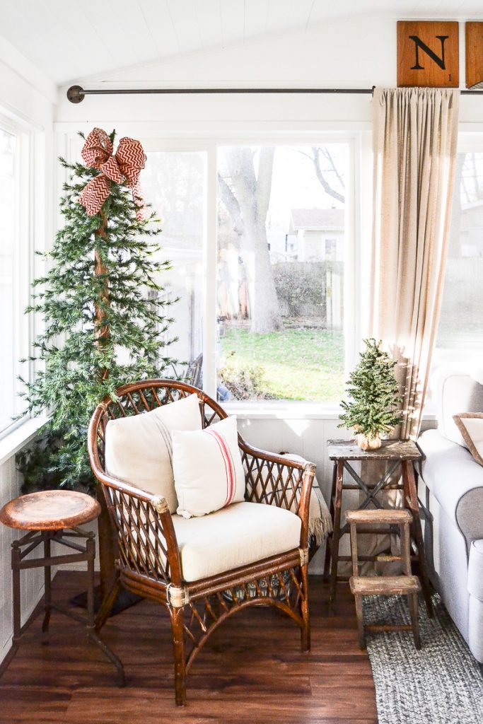 A simple woodland Christmas Porch Tour.