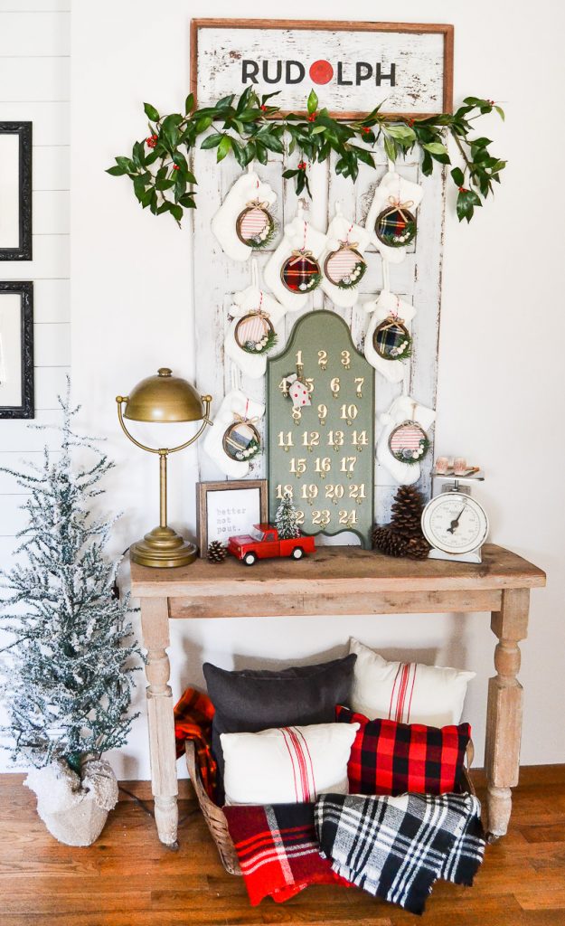 Farmhouse DIY Advent Calendar with scrap wood, metal numbers and small hooks!