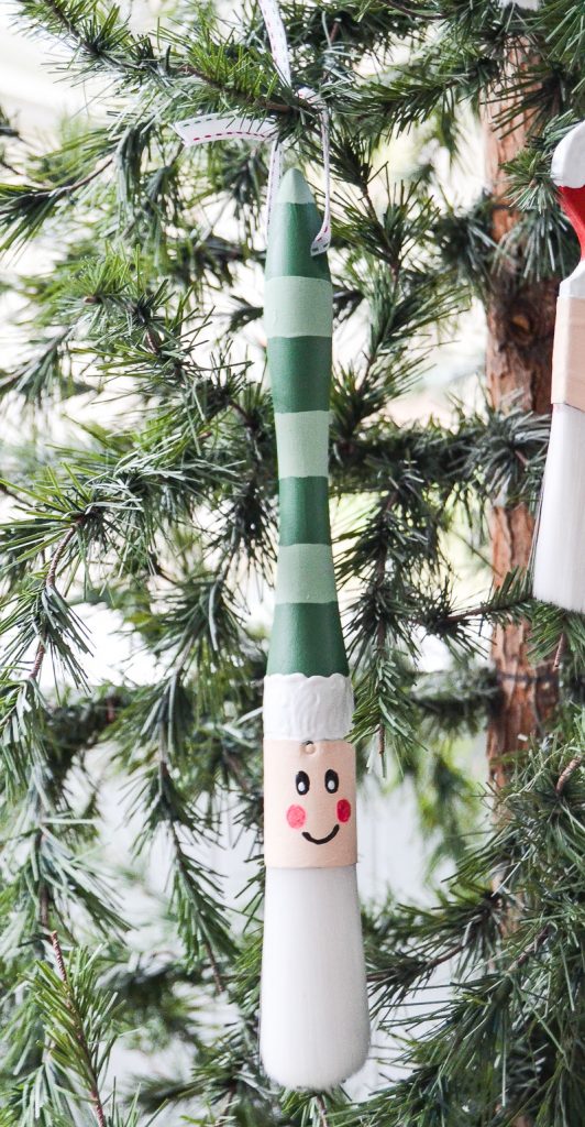 REpurpose your old paint brushes into Christmas tree decorations!