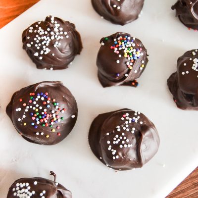 3 Ingredient Oreo Cake Pops (Without The Stick)