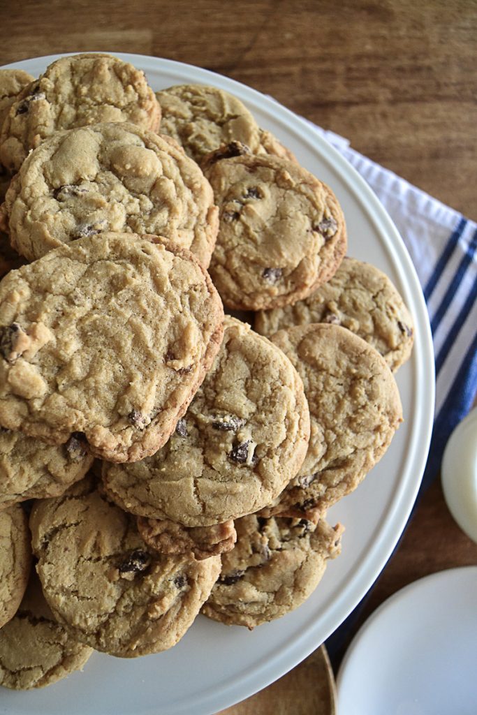 If you are looking for an easy homemade chocolate chip cookie recipe that will come out perfectly every time, this is the recipe for you. Click over to find the recipe and get your cookie fix now!